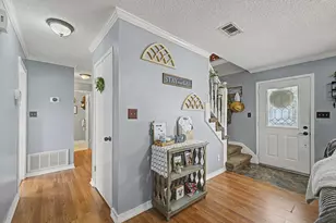 410 Woodland Park Cir, Mary Esther, FL 32569 - Photo 7