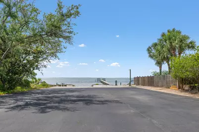 1841 E Smugglers Cove Drive, Gulf Breeze, FL 32563 - Photo 49
