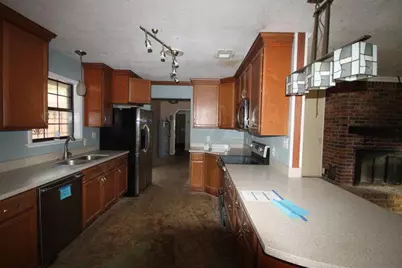 6047 Eden Square, Crestview, FL 32539 - Photo 7