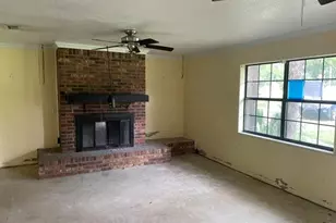 6047 Eden Square, Crestview, FL 32539 - Photo 7