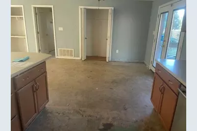 6047 Eden Square, Crestview, FL 32539 - Photo 11