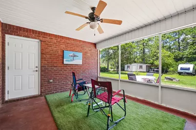 7808 Fenwick Street, Navarre, FL 32566 - Photo 5