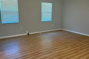 700 Mayflower Ave, Fort Walton Beach, FL 32547 - Photo 3