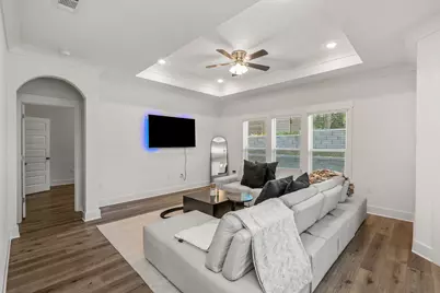 807 A S Cedar Avenue, Niceville, FL 32578 - Photo 9