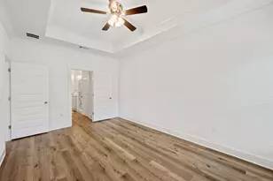 807 A S Cedar Ave, Niceville, FL 32578 - Photo 13