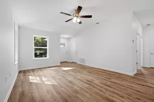 135 Loftin St, Defuniak Springs, FL 32435 - Photo 17