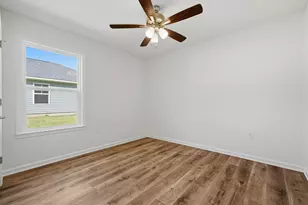 135 Loftin St, Defuniak Springs, FL 32435 - Photo 25