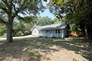 309 Ashley Dr, Crestview, FL 32536 - Photo 1