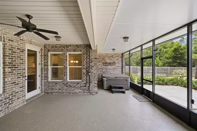 208 Meadow Lake Drive, Freeport, FL 32439 - Photo 7