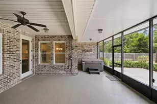 208 Meadow Lake Dr, Freeport, FL 32439 - Photo 7