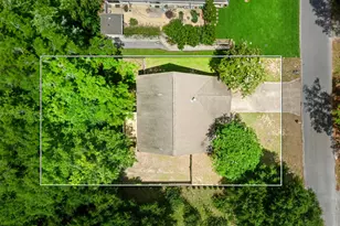 1511 18th St, Niceville, FL 32578 - Photo 5