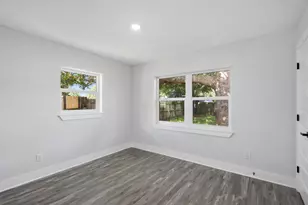 271 Gregory Dr, Mary Esther, FL 32569 - Photo 15