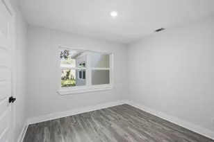 271 Gregory Dr, Mary Esther, FL 32569 - Photo 17