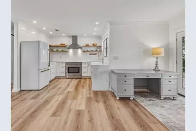 1918 Vizcaya Drive, Navarre, FL 32566 - Photo 5
