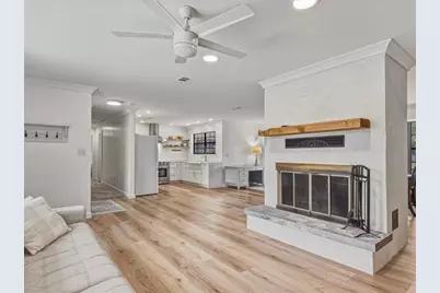1918 Vizcaya Drive, Navarre, FL 32566 - Photo 11