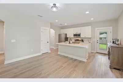 3168 Maple Street, Crestview, FL 32539 - Photo 9