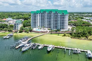 662 Harbor Blvd, Destin, FL 32541 - Photo 1