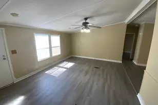 2221 Nina St, Navarre, FL 32566 - Photo 21