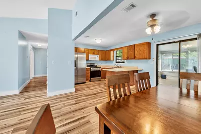 1232 Mapoles Street, Crestview, FL 32536 - Photo 9
