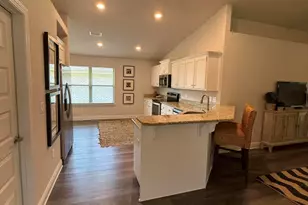 102 Ridgeway Cir, Crestview, FL 32536 - Photo 7