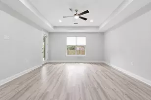 7703 Freesia Cir, Navarre, FL 32566 - Photo 13