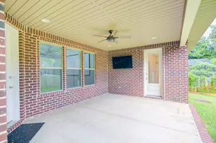 7703 Freesia Cir, Navarre, FL 32566 - Photo 45
