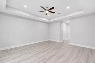 7703 Freesia Cir, Navarre, FL 32566 - Photo 15