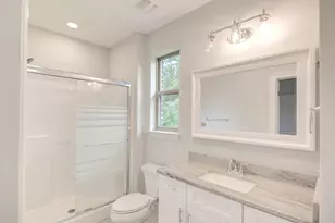 7703 Freesia Cir, Navarre, FL 32566 - Photo 37