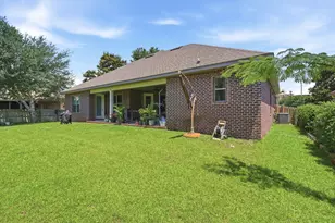7703 Freesia Cir, Navarre, FL 32566 - Photo 45