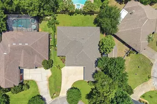 7703 Freesia Cir, Navarre, FL 32566 - Photo 65