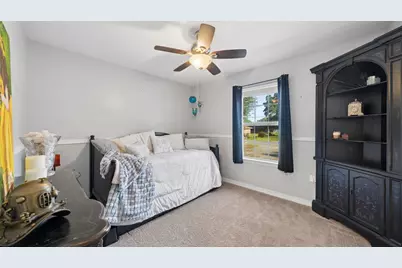 662 E Robinson Avenue, Crestview, FL 32539 - Photo 21