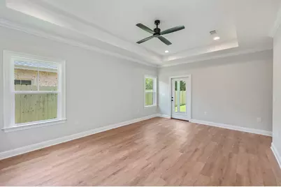 1404 Hickory Street, Niceville, FL 32578 - Photo 7
