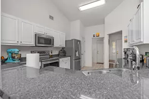 8120 Hartington Dr, Navarre, FL 32566 - Photo 13