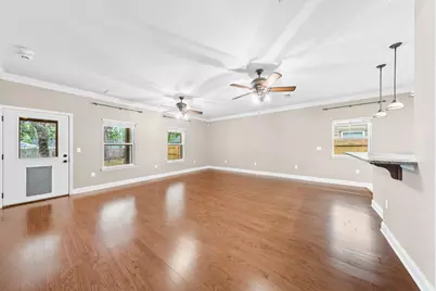302 N Palm Boulevard, Niceville, FL 32578 - Photo 7
