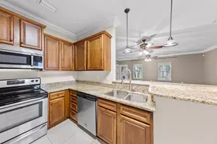 302 N Palm Blvd, Niceville, FL 32578 - Photo 11