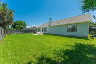 400 Primrose Cir, Destin, FL 32541 - Photo 29
