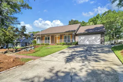 2319 Canal Drive, Niceville, FL 32578 - Photo 7