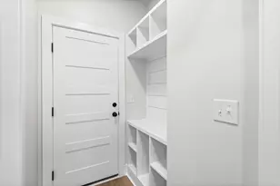 308 A Okaloosa Ave, Valparaiso, FL 32580 - Photo 25