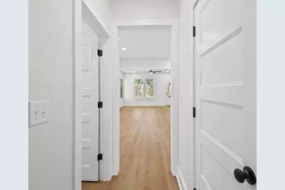 308 A Okaloosa Avenue, Valparaiso, FL 32580 - Photo 5