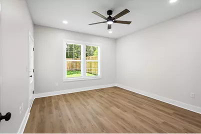 308 A Okaloosa Avenue, Valparaiso, FL 32580 - Photo 17