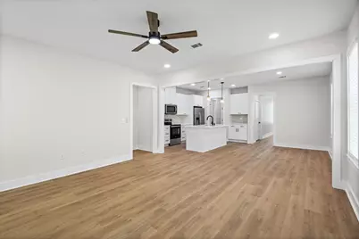 308 B Okaloosa Avenue, Valparaiso, FL 32580 - Photo 15