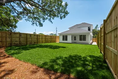 308 B Okaloosa Avenue, Valparaiso, FL 32580 - Photo 45