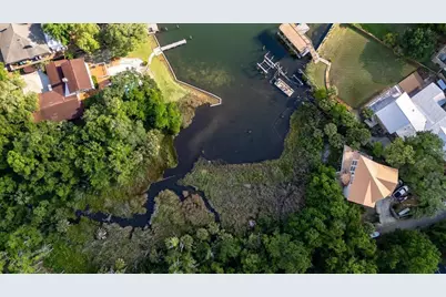 3,4,5 Petit Court, Shalimar, FL 32579 - Photo 1
