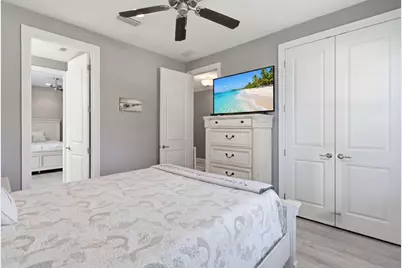 76 Oaktree Boulevard, Freeport, FL 32439 - Photo 17