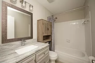 210 Pelham Rd, Fort Walton Beach, FL 32547 - Photo 21