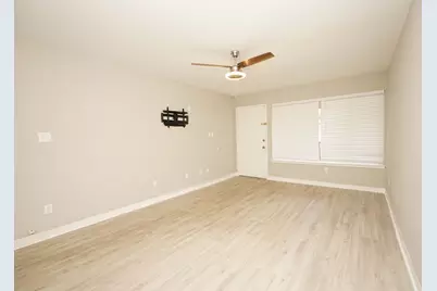 210 Pelham Road #212A, Fort Walton Beach, FL 32547 - Photo 5