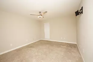210 Pelham Rd, Fort Walton Beach, FL 32547 - Photo 17