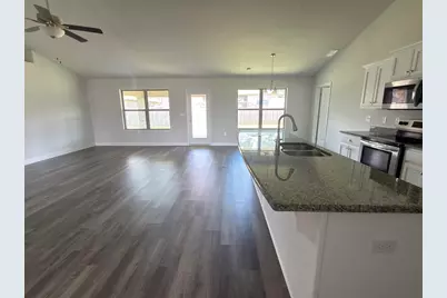 2112 Queen Street, Crestview, FL 32536 - Photo 5