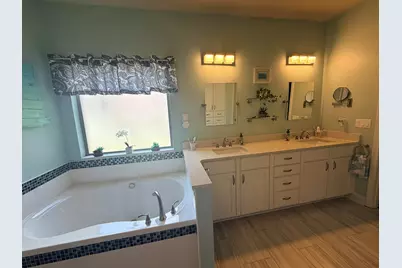 356 Whispering Way, Freeport, FL 32439 - Photo 11