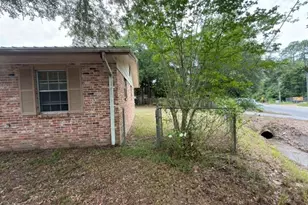 516 Forrest Ct, Crestview, FL 32539 - Photo 21